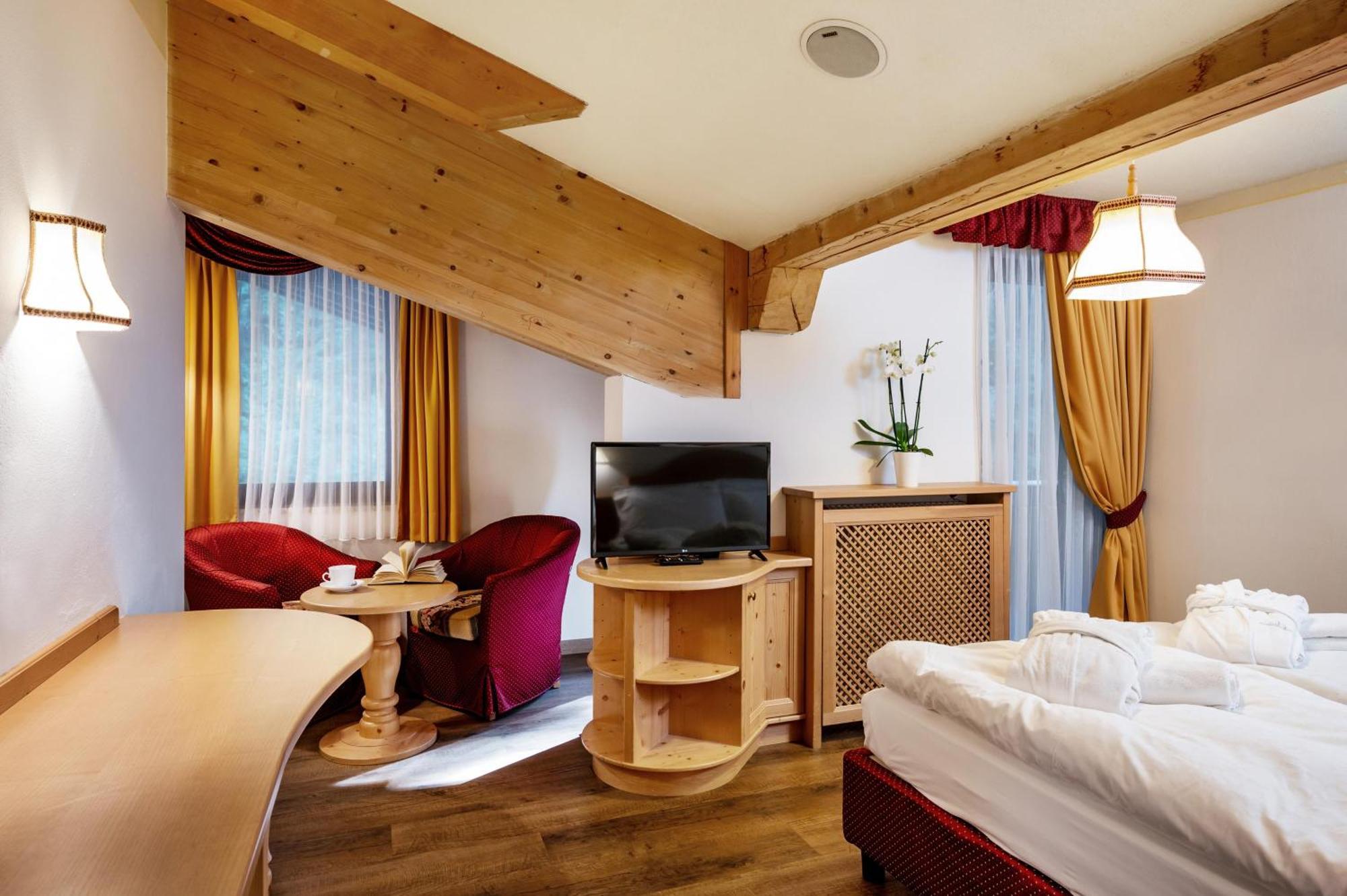 Hotel Terme Antico Bagno بوتسا دي فاسّا الغرفة الصورة