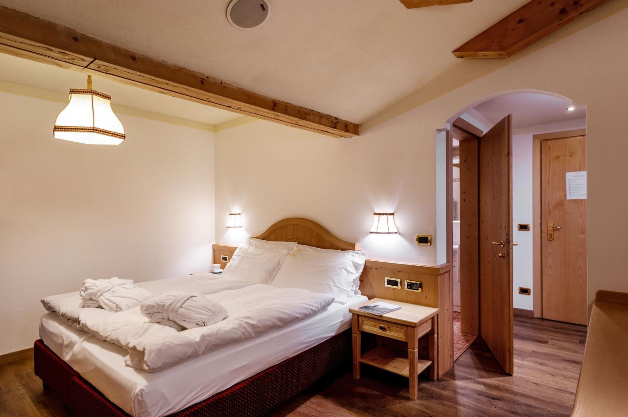 Hotel Terme Antico Bagno بوتسا دي فاسّا الغرفة الصورة