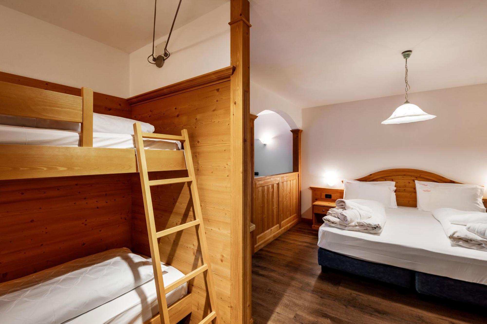 Hotel Terme Antico Bagno بوتسا دي فاسّا الغرفة الصورة
