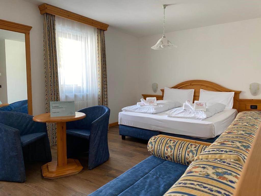 Hotel Terme Antico Bagno بوتسا دي فاسّا الغرفة الصورة