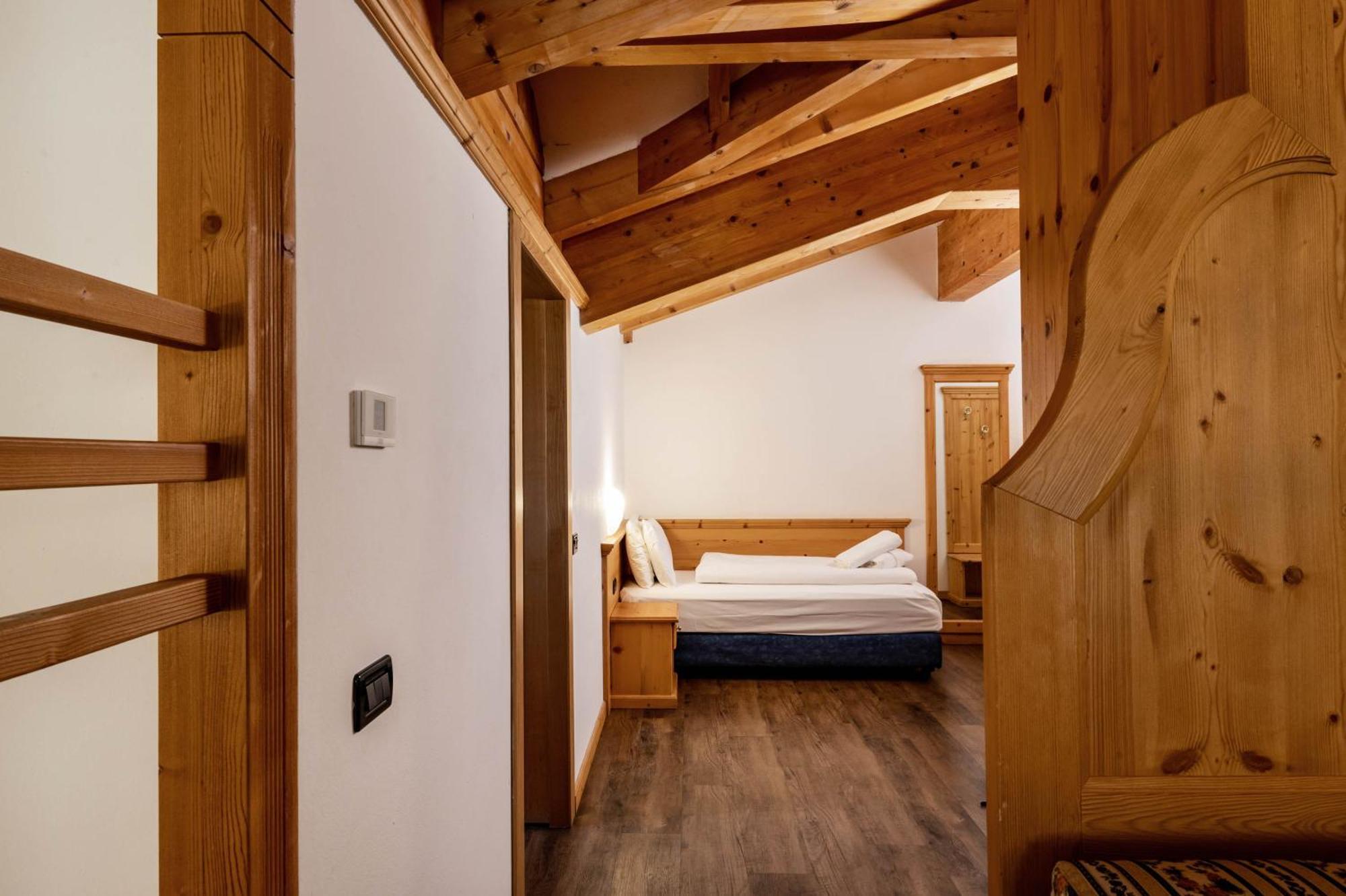 Hotel Terme Antico Bagno بوتسا دي فاسّا الغرفة الصورة